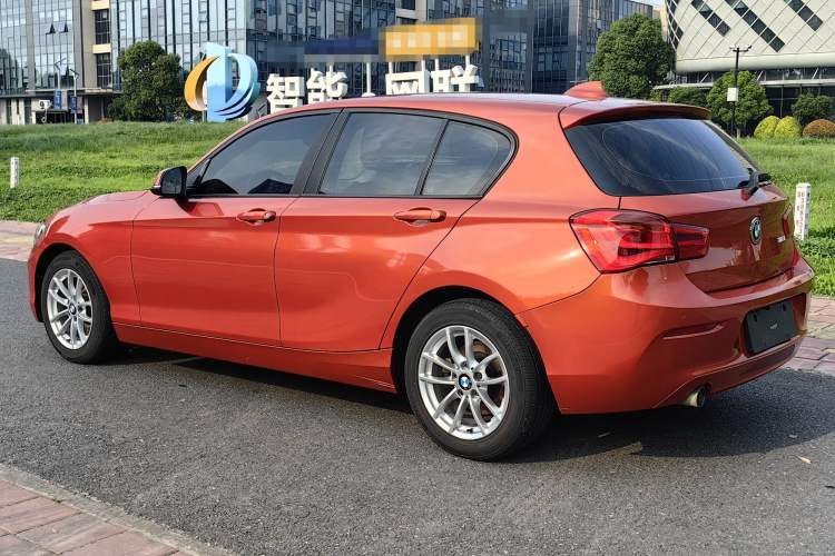 Used BMW 1 Series 2016 118i Leading Model Exterior 5