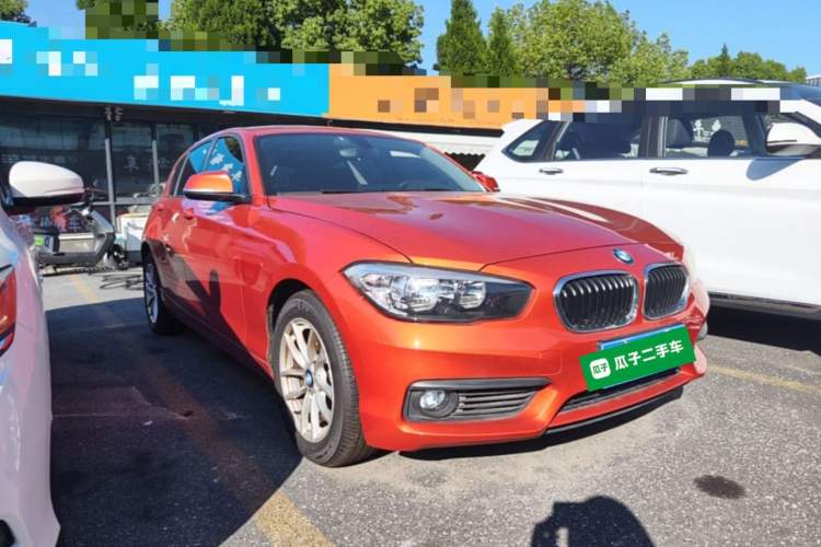 Used BMW 1 Series 2016 118i Leading Model Front Right 45 Deg