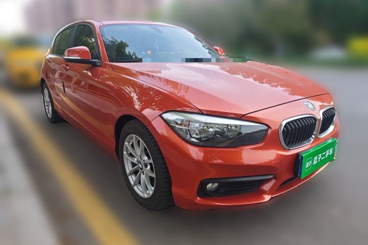 Used BMW 1 Series 2016 118i Leading Model Front Right 45 Deg