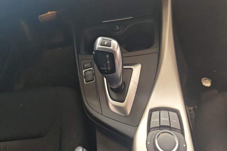 Used BMW 1 Series 2016 118i Leading Model Gear Lever