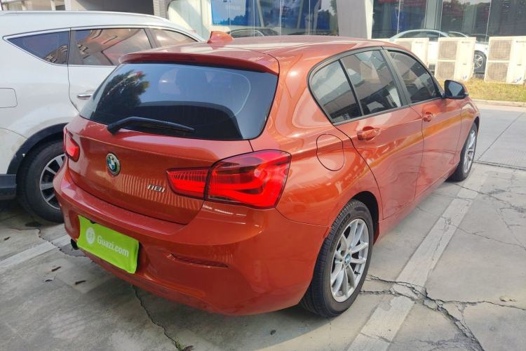 Used BMW 1 Series 2016 118i Leading Model Rear Right 45 Deg