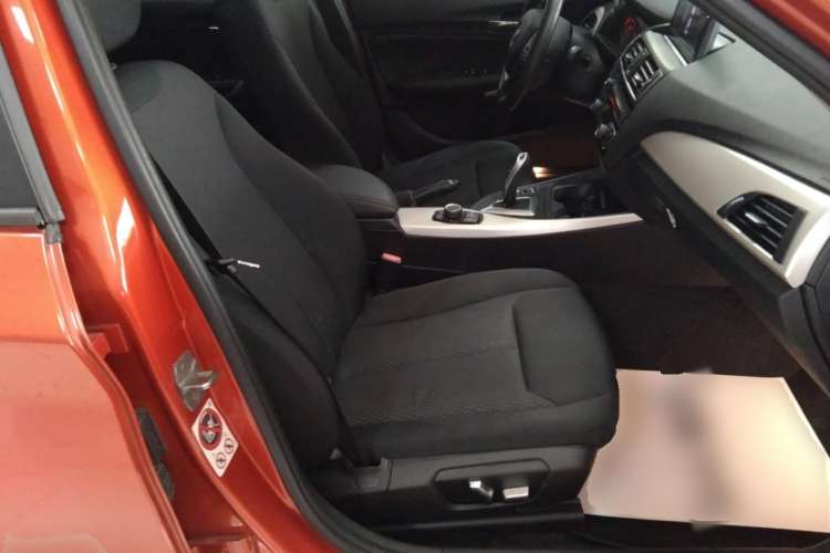 Used BMW 1 Series 2016 120i Leading Model Right Front Seat