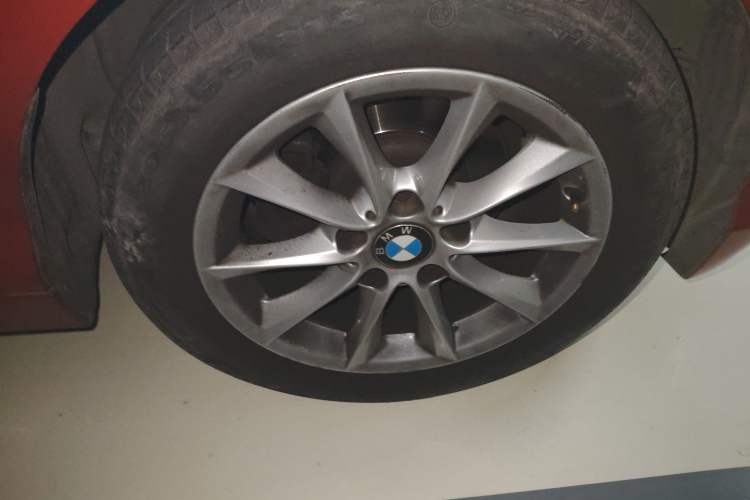Used BMW 1 Series 2016 118i Urban Design Package Right Front Wheel Hub