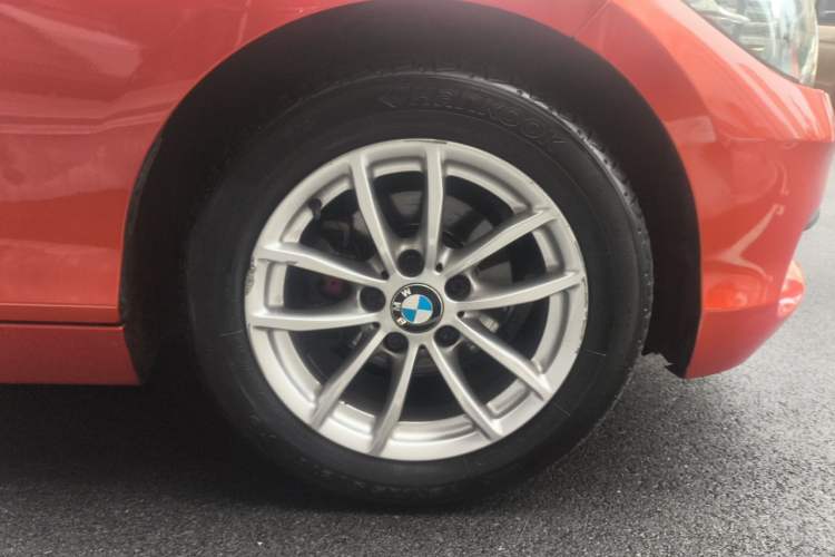 Used BMW 1 Series 2016 118i Leading Model Right Front Wheel Hub