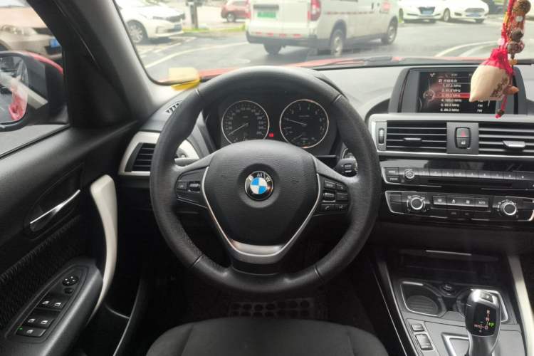 Used BMW 1 Series 2016 118i Leading Model Steering Wheel
