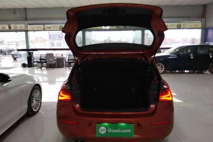 Used BMW 1 Series 2016 120i Leading Model Trunk