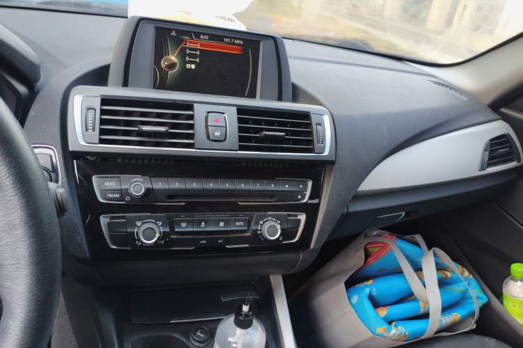Used BMW 1 Series 2016 118i Leading Model Audio And AC Panel