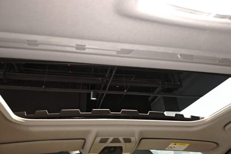Used BMW 1 Series 2016 118i Leading Model Headliner