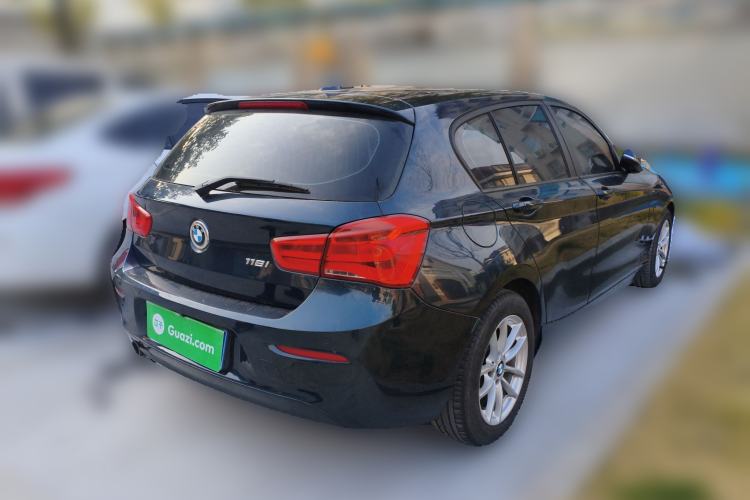 Used BMW 1 Series 2016 118i Leading Model Rear Right 45 Deg