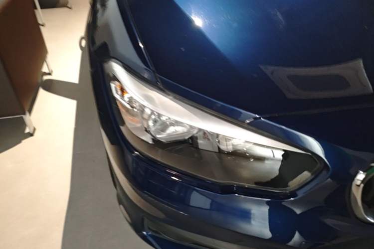 Used BMW 1 Series 2016 118i Leading Model Right Front Headlight
