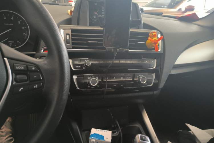 Used BMW 1 Series 2016 118i Leading Model Audio And AC Panel