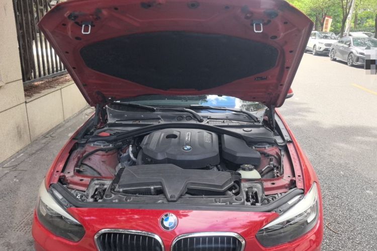 Used BMW 1 Series 2016 118i Leading Model Engine Bay