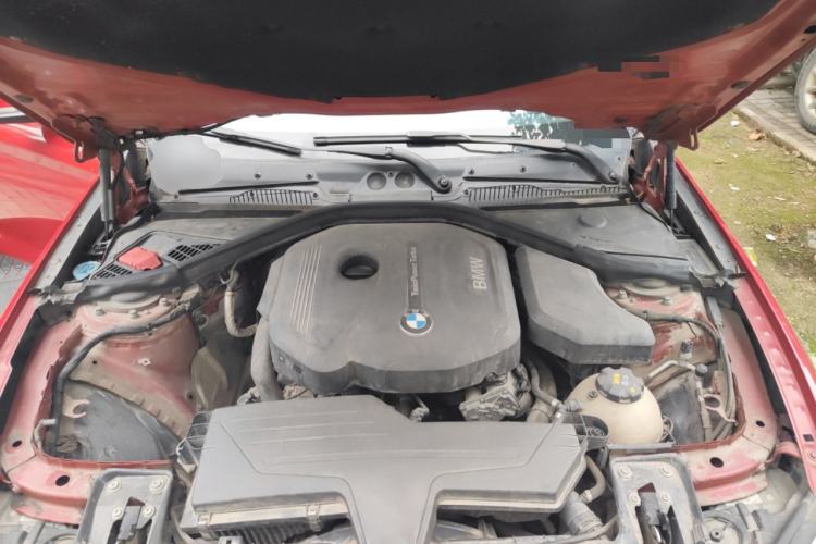 Used BMW 1 Series 2016 118i Leading Model Engine Bay