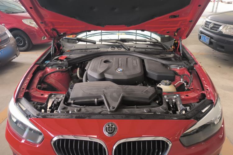 Used BMW 1 Series 2016 118i Leading Model Engine Bay