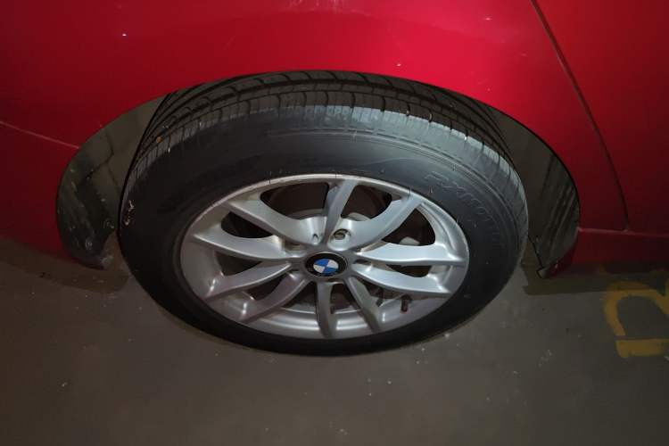 Used BMW 1 Series 2016 118i Leading Model Exterior 3