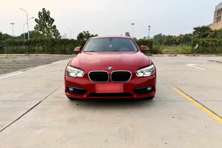 Used BMW 1 Series 2016 118i Leading Model Exterior 4