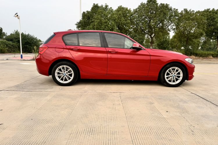 Used BMW 1 Series 2016 118i Leading Model Exterior 6