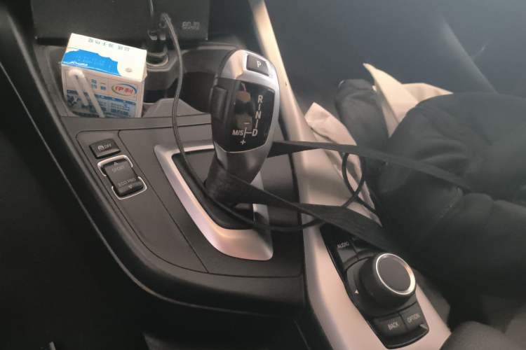 Used BMW 1 Series 2016 118i Leading Model Gear Lever