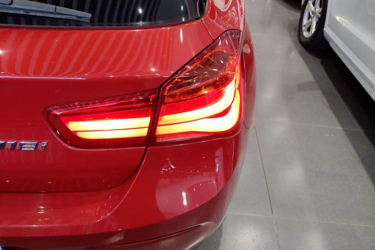 Used BMW 1 Series 2016 118i Leading Model Right Rear Taillight