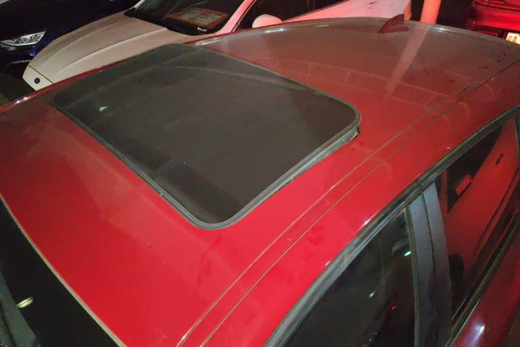 Used BMW 1 Series 2016 118i Leading Model Roof