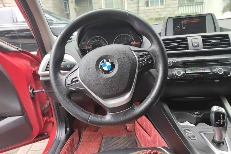 Used BMW 1 Series 2016 118i Leading Model Steering Wheel