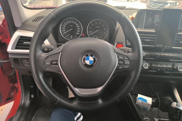 Used BMW 1 Series 2016 118i Leading Model Steering Wheel