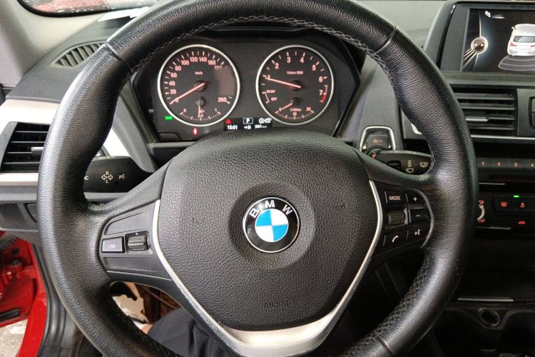 Used BMW 1 Series 2016 118i Leading Model Steering Wheel
