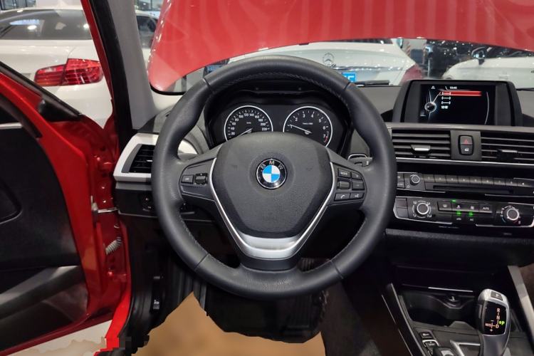 Used BMW 1 Series 2016 118i Leading Model Steering Wheel