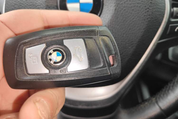 Used BMW 1 Series 2016 118i Leading Model Vehicle Key
