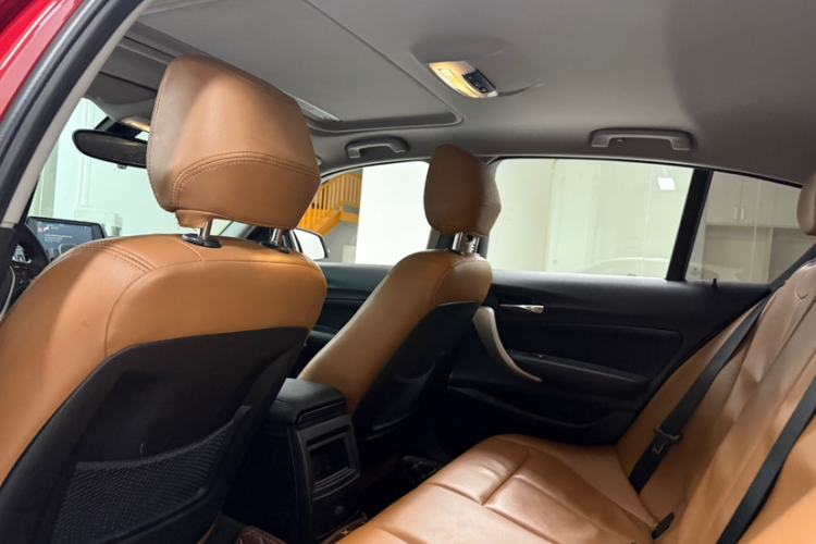 Used BMW 1 Series 2016 118i Leading Model Interior 6