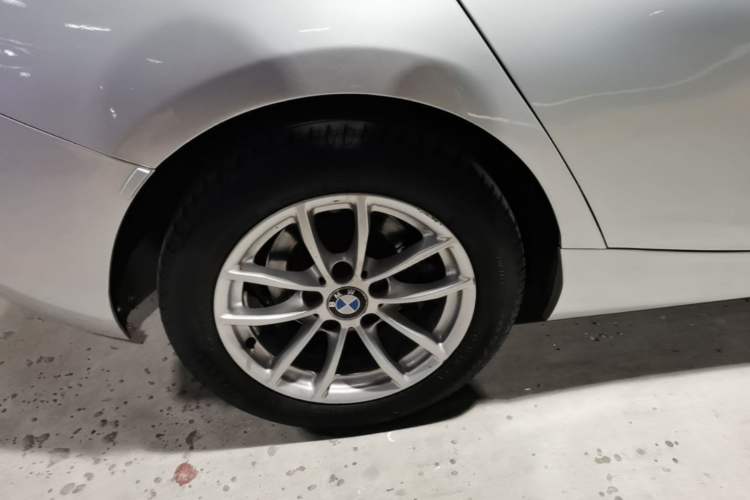 Used BMW 1 Series 2016 118i Leading Model Right Rear Wheel Hub