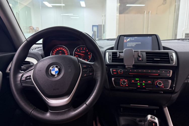 Used BMW 1 Series 2016 118i Leading Model Steering Wheel