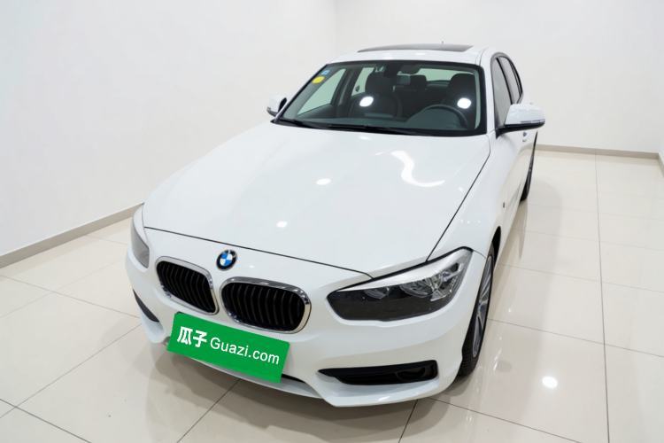 Used BMW 1 Series 2016 118i Leading Model Guazi used car, China used car export, Used car for sale, Used cars, Cheapest cars for sale