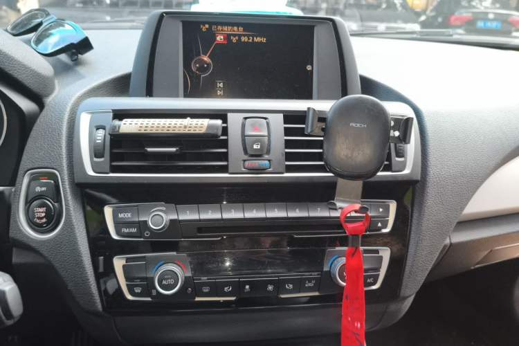Used BMW 1 Series 2016 120i Leading Model Audio And AC Panel