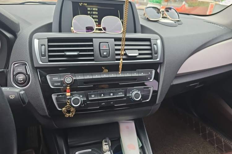 Used BMW 1 Series 2016 118i Leading Model Audio And AC Panel