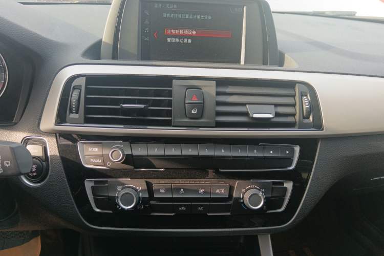 Used BMW 1 Series 2016 118i Leading Model Audio And AC Panel
