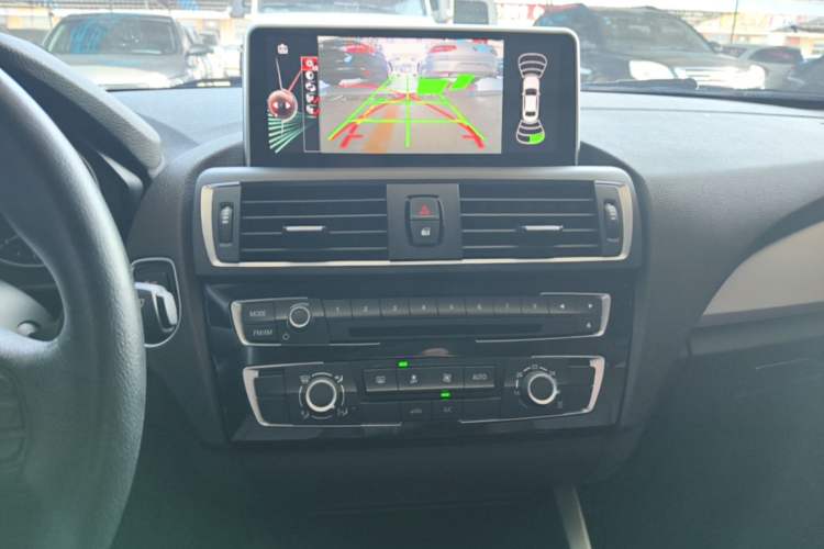 Used BMW 1 Series 2016 118i Leading Model Audio And AC Panel