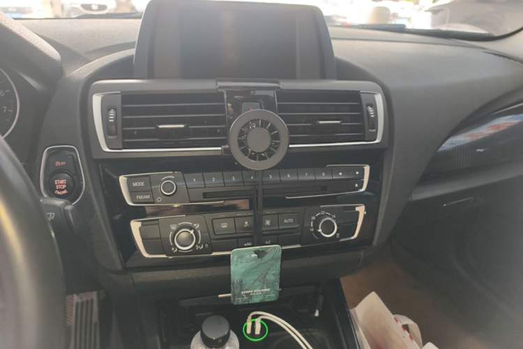 Used BMW 1 Series 2016 118i Leading Model Audio And AC Panel