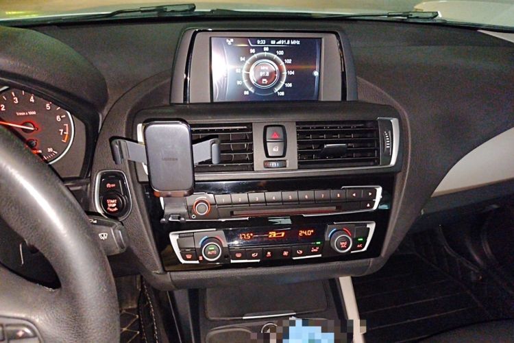 Used BMW 1 Series 2016 120i Leading Model Audio And AC Panel