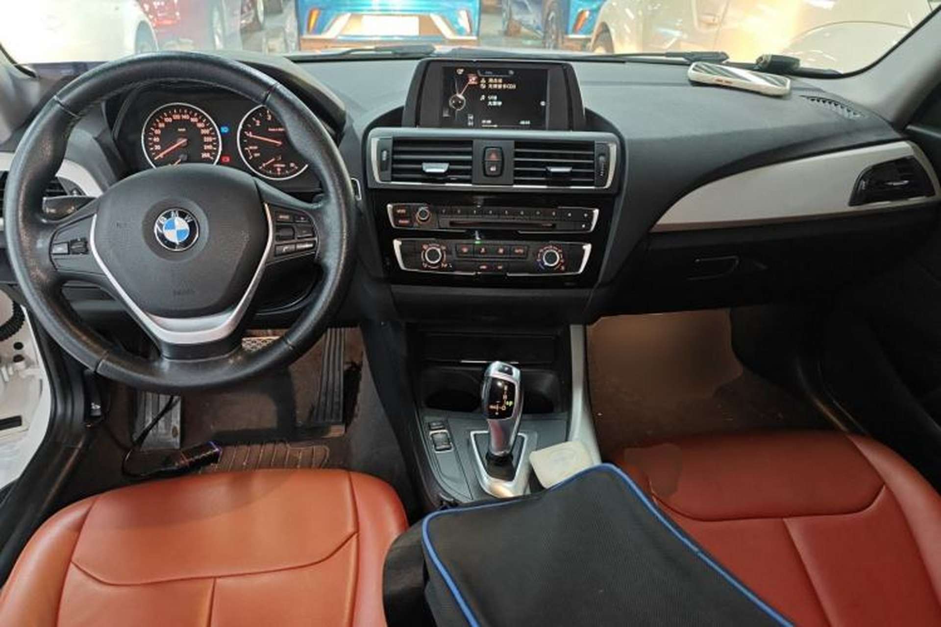 Used BMW 1 Series 2016 118i Leading Model Center Console