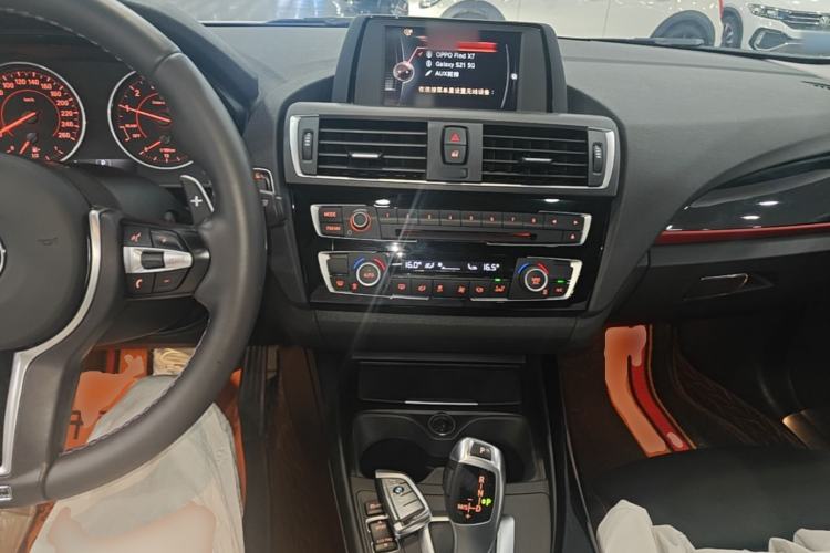 Used BMW 1 Series 2016 120i Sport Design Package Center Console