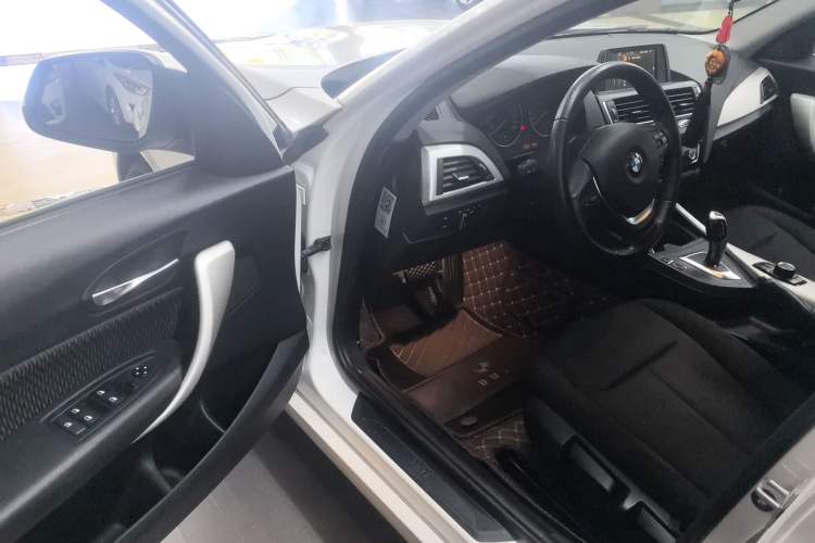 Used BMW 1 Series 2016 118i Leading Model Driver Seat