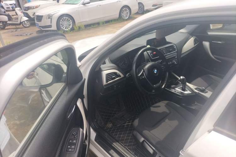 Used BMW 1 Series 2016 118i Leading Model Driver Seat