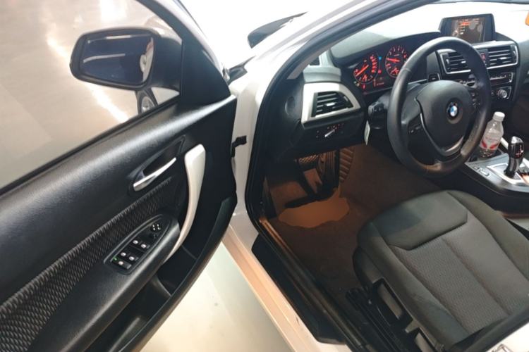 Used BMW 1 Series 2016 118i Leading Model Driver Seat