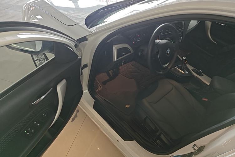 Used BMW 1 Series 2016 118i Leading Model Driver Seat