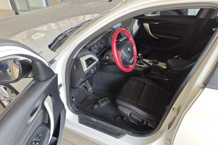 Used BMW 1 Series 2016 118i Leading Model Driver Seat
