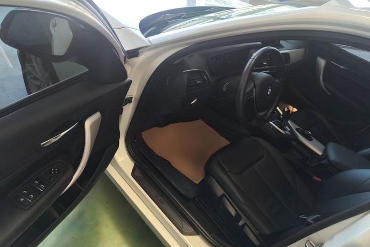 Used BMW 1 Series 2016 118i Leading Model Driver Seat