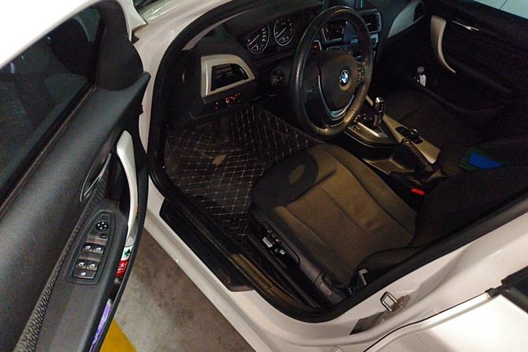 Used BMW 1 Series 2016 120i Leading Model Driver Seat