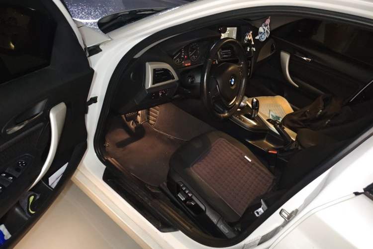 Used BMW 1 Series 2016 120i Leading Model Driver Seat