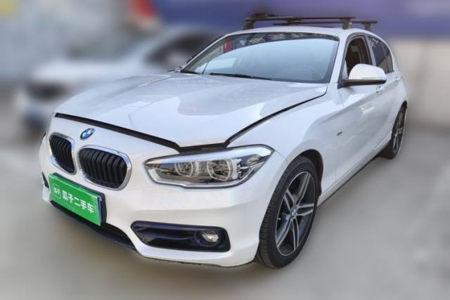 BMW 1 Series 2016 120i Sport Design Package d’occasion